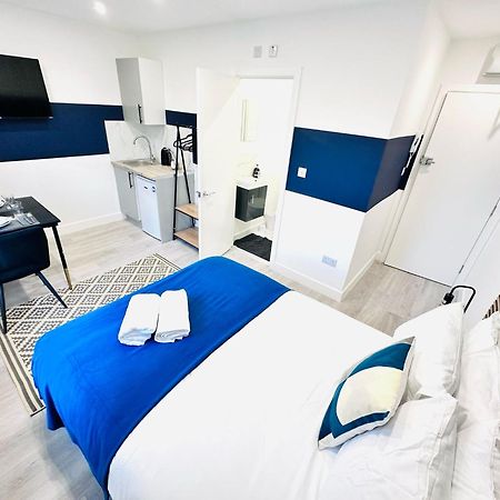 High Standard Central Studios Perfect For Tourists! ロンドン エクステリア 写真
